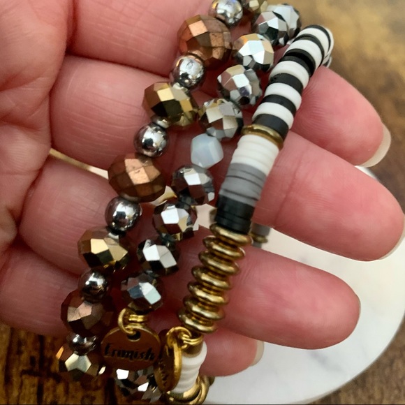 Erimish set of three new bracelets black and gold - Picture 7 of 8
